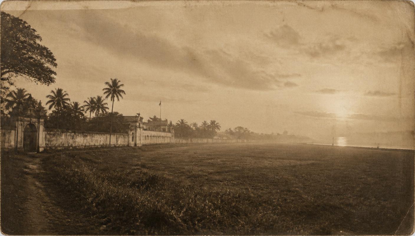 Sepia photograph of the Bagumbayan field in Manila at dawn